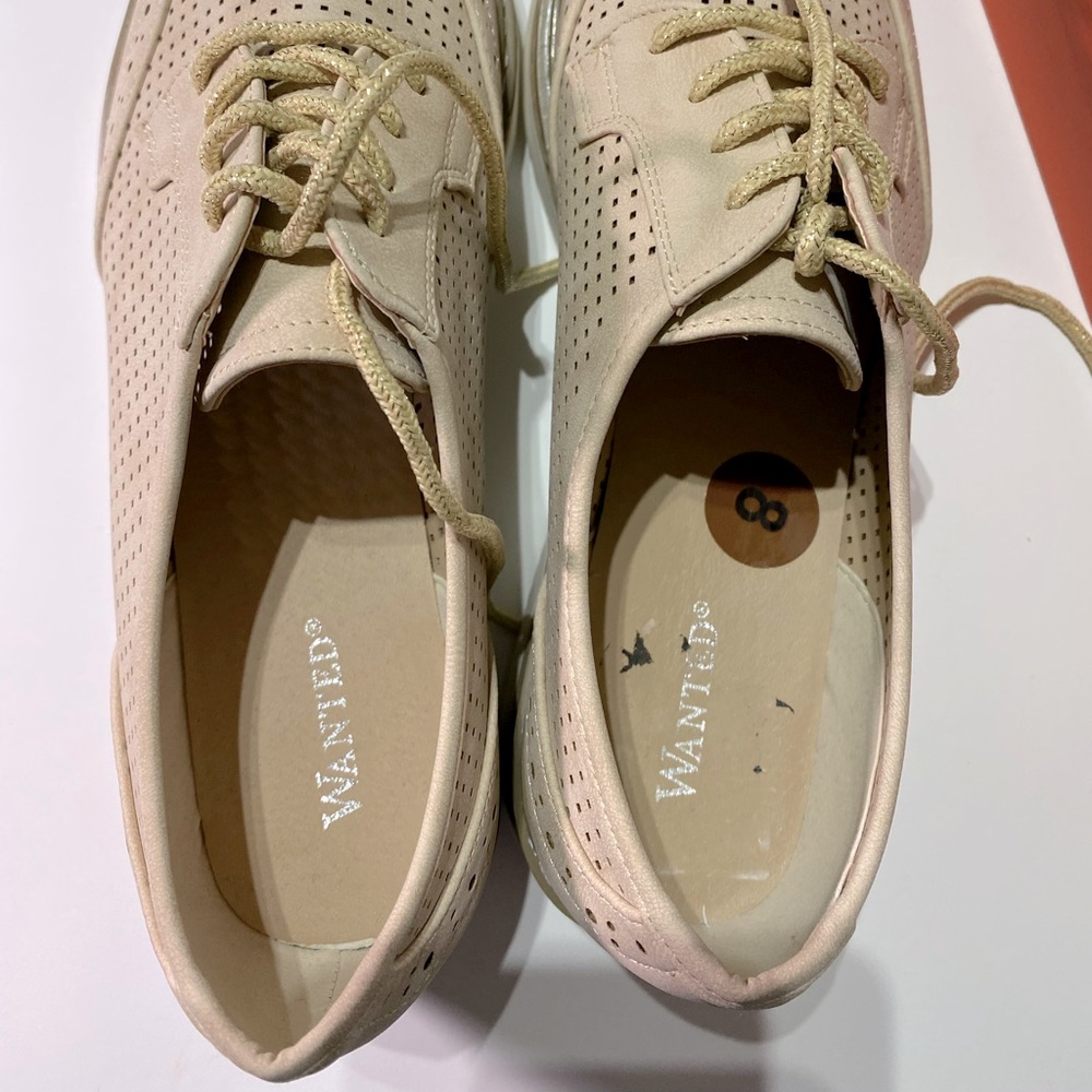 wanted brand lady shoes, size 8 beige